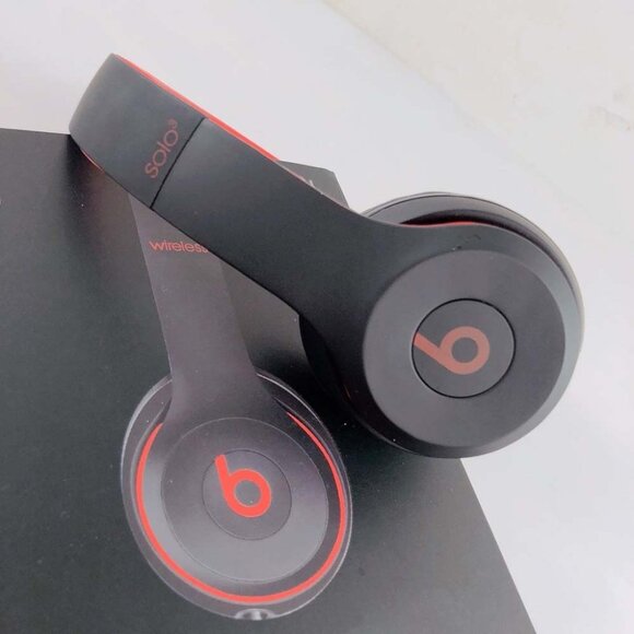 Magic Sound Beats Solo3 Bluetooth Headset - Picture 3 of 6